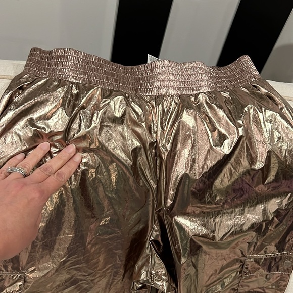 Victoria sport metallic joggers - Picture 4 of 6